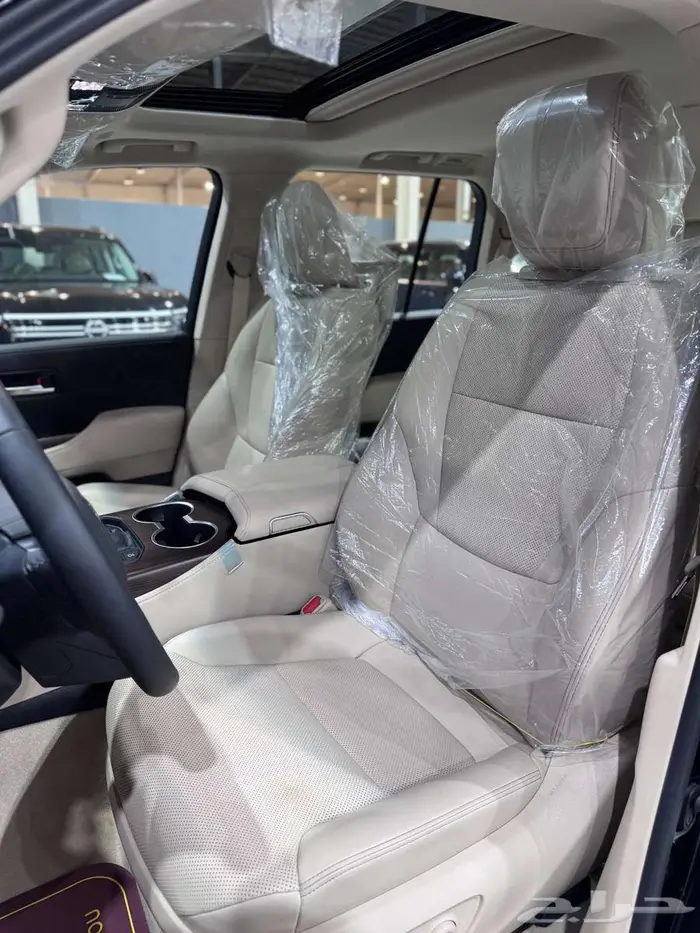 تويوتا لاند كروزر GX.R موديل 2025 5