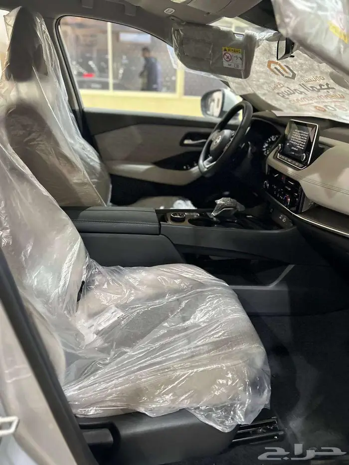 عرض خاص نيسان اكس تريل 7 مقاعد دبل موديل 2026 بطاقه جمركيه 7