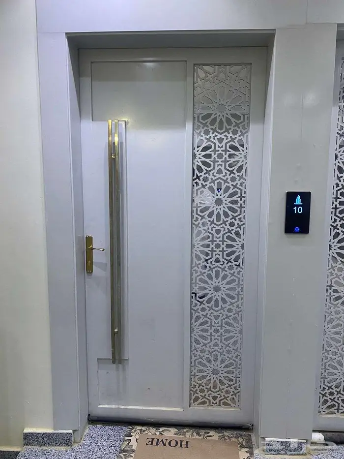 شقة للبيع حي عكاظ مساحة 145.5 5