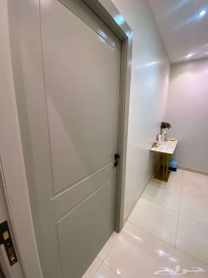 شقة للبيع حي عكاظ مساحة 145.5 14