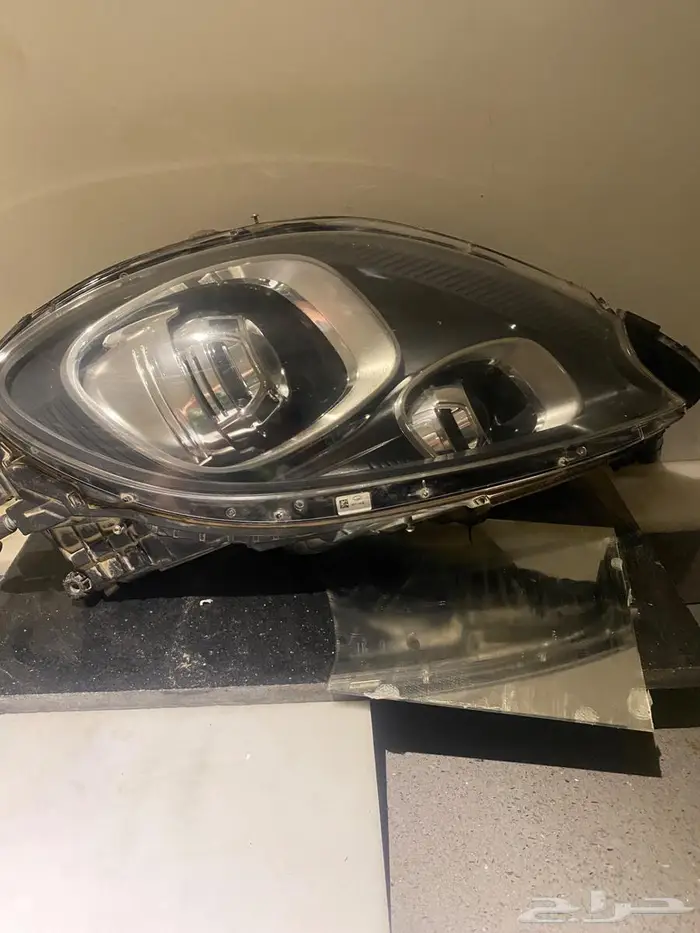 شمعة بورش ماكان 2016 0