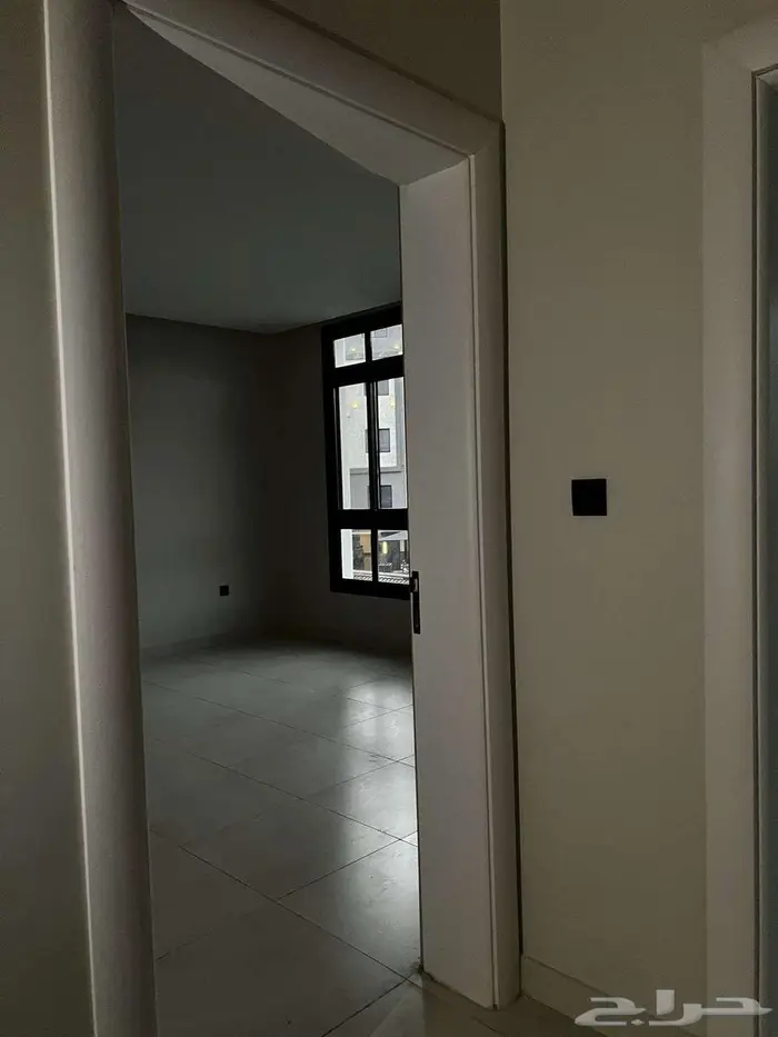 شقق فاخره للايجار 4 غرف 11
