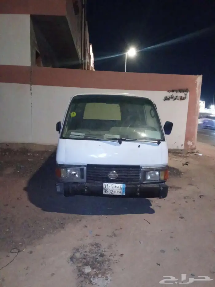 باص نيسان للبيع مستعجل 0