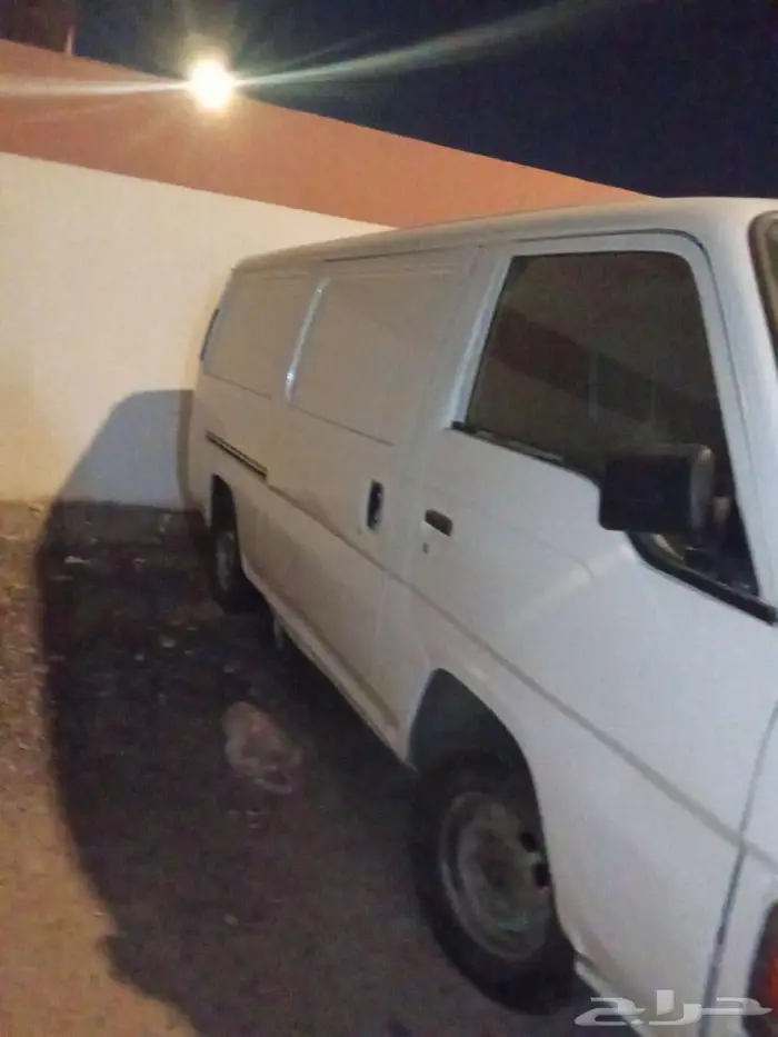 باص نيسان للبيع مستعجل 1