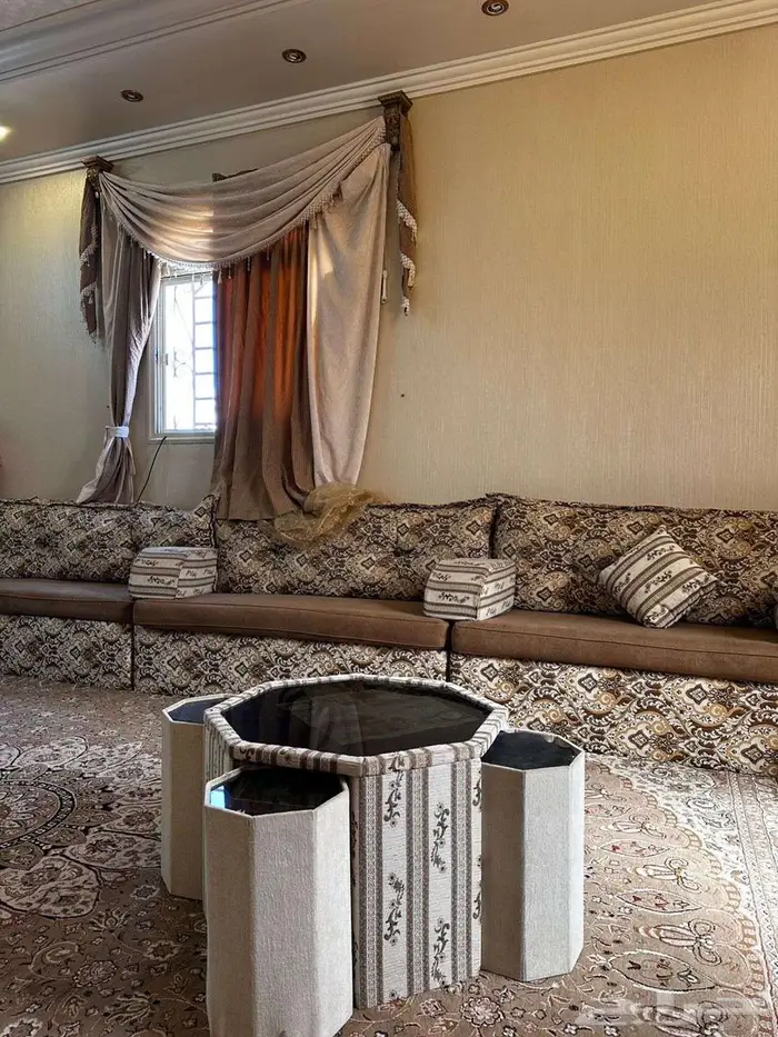 كنب و زوليه للبيع 1