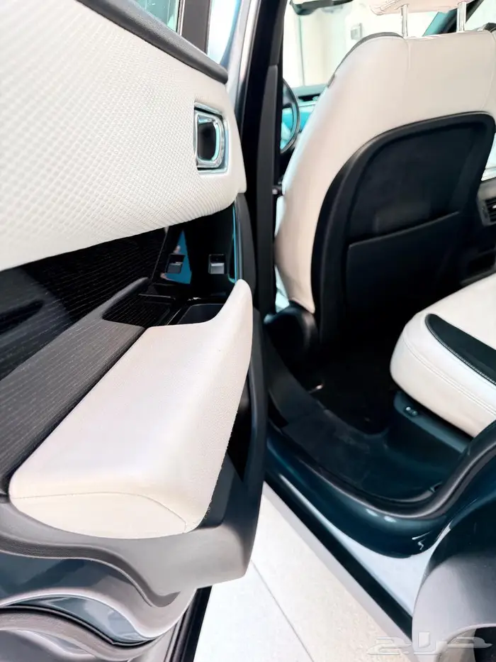 رنج روفر فيلار R-Dynamic 2019 8