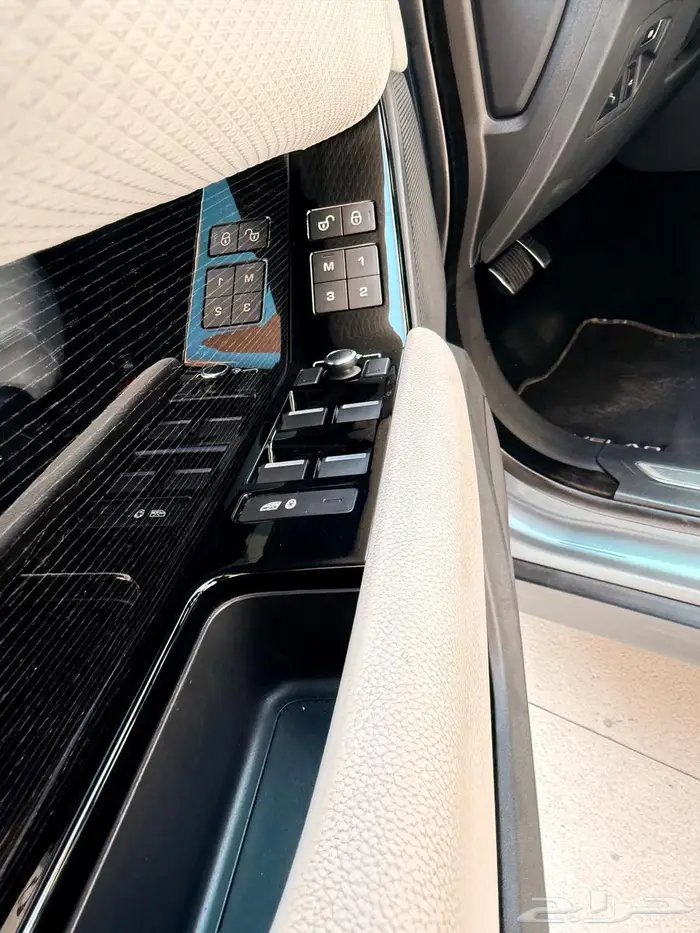 رنج روفر فيلار R-Dynamic 2019 7