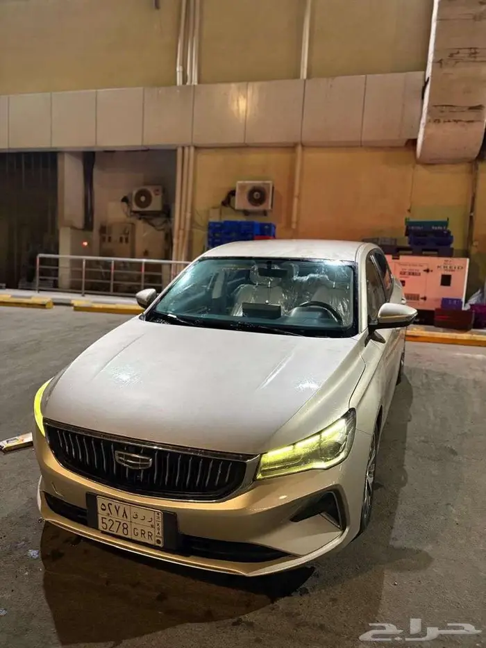 جيلي أميجراند 2023 7