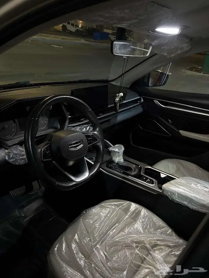 جيلي أميجراند 2023 12