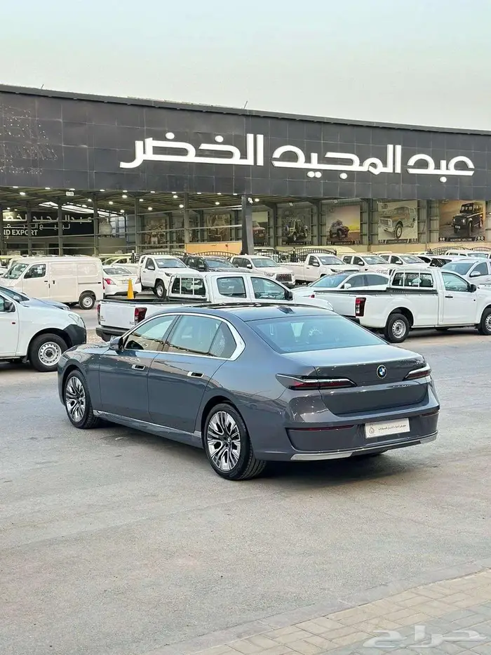 بي ام دبليوا 735Li موديل 2023 تم البيع 4