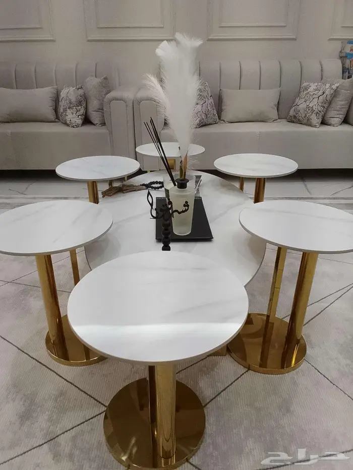 طاولة للبيع 0