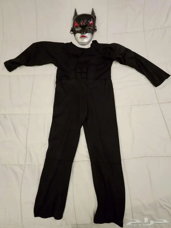 أقنعة شخصيات كرتونيه وملابس 6