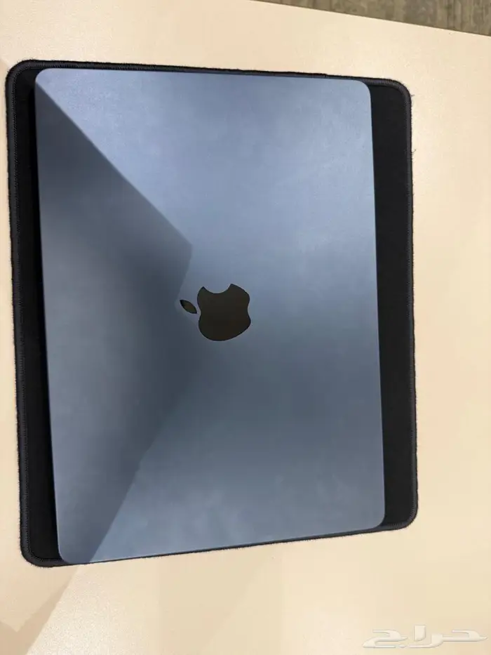 ماك بوك اير 1