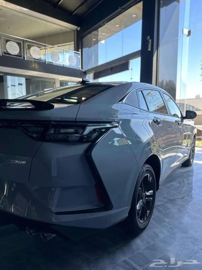 سيارة اصفار بسعر خرافي 3