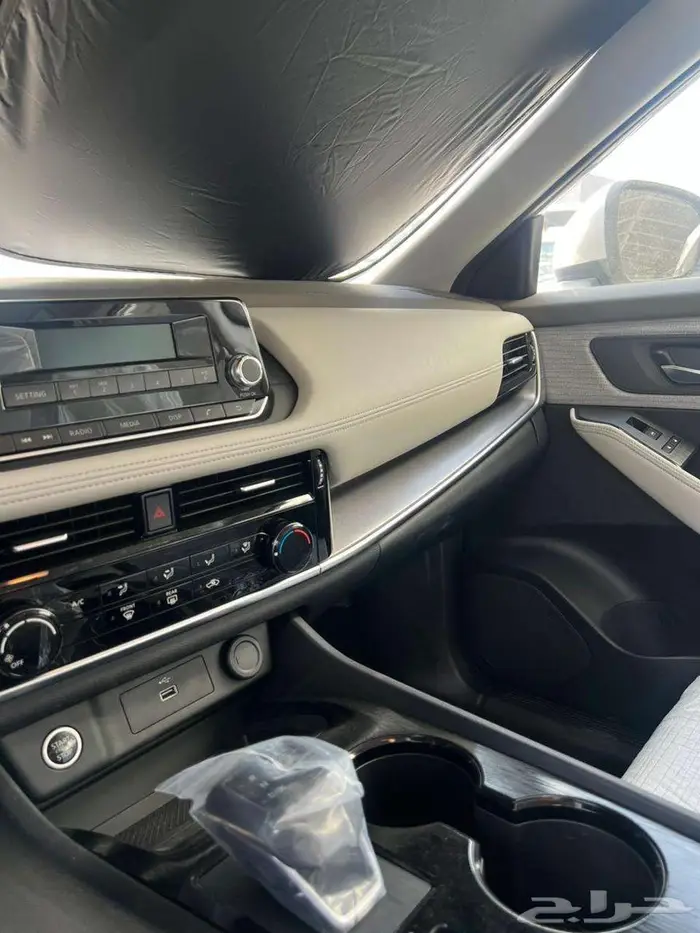 نيسان اكس تريل 7 مقاعد 2024 5