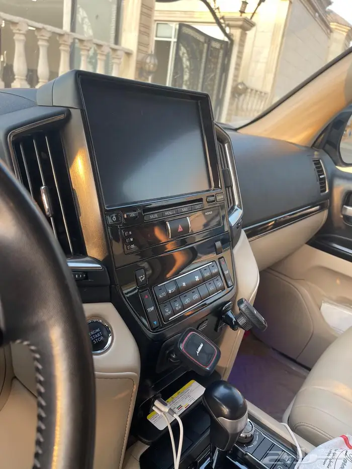 لاندكروزر GXR 2020 6