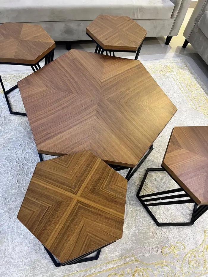 اثاث طاولات طاولة 2