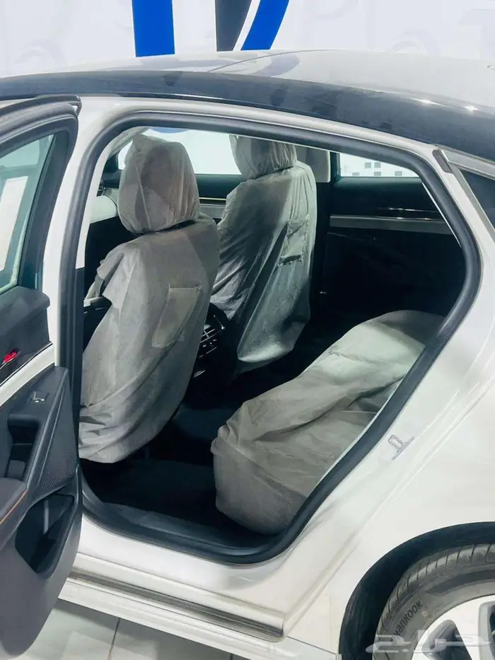 فورد تورس تيتانيوم 2026 10