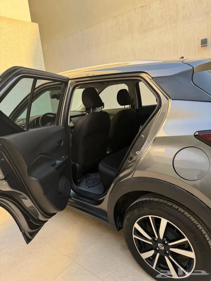 نيسان كيكس SV نص فل موديل 2021 (لون رمادي) 9