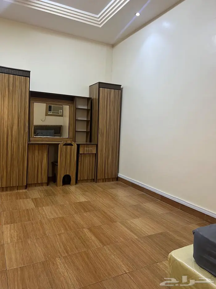 غرفه نوم وصاله وحمام وركن المطبخ 4