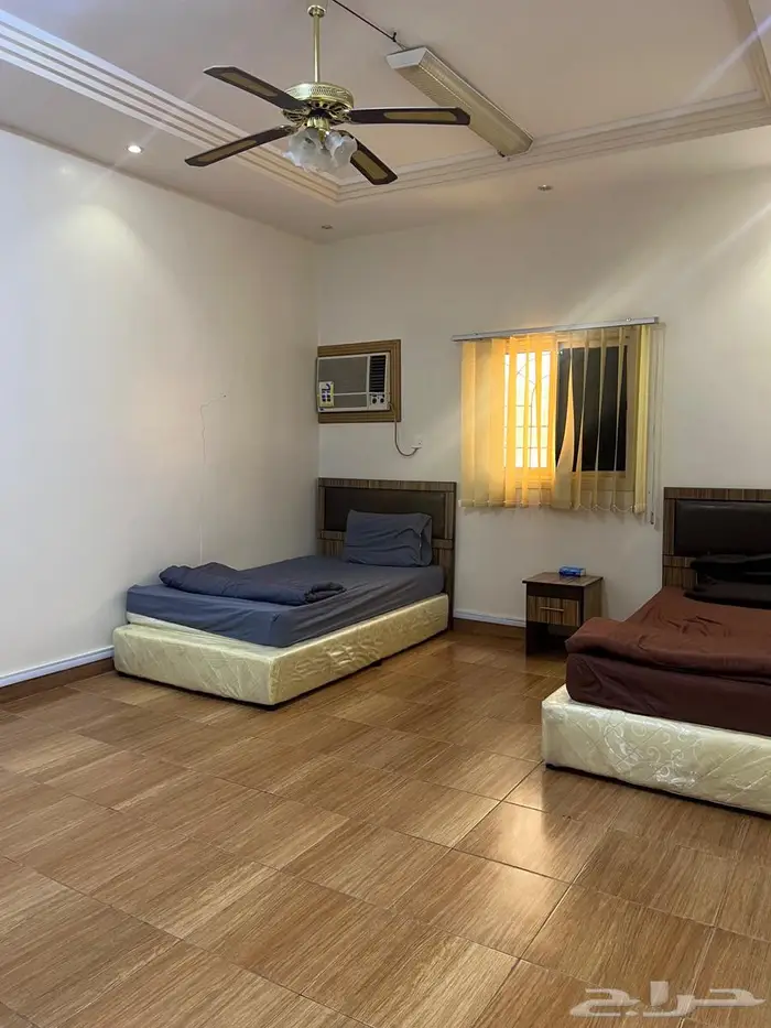 غرفه نوم وصاله وحمام وركن المطبخ 8