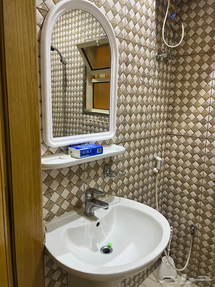 غرفه نوم وصاله وحمام وركن المطبخ 10