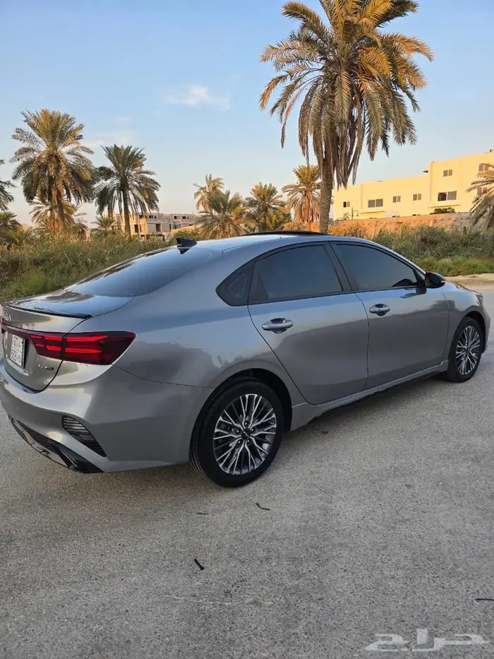 كيا سراتو 2022 4