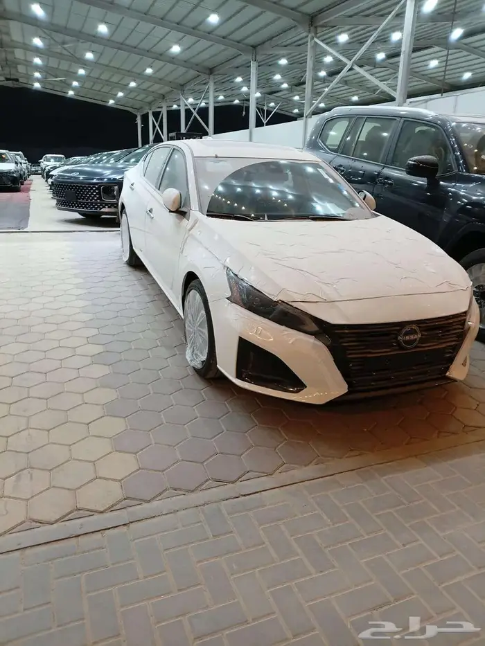 نيسان التيما نص فل 2026 كاش وتقسيط 3