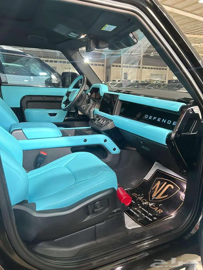 لاندروفر ديفندر 2022 Khan Edition من النوادر خان ادشن 11