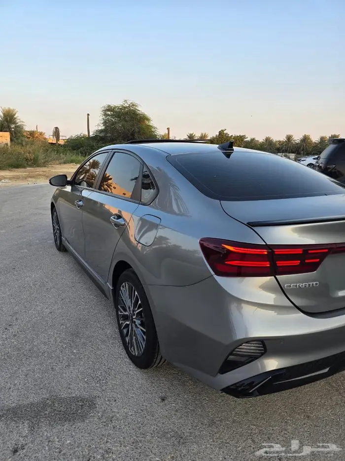 كيا سراتو 2022 5