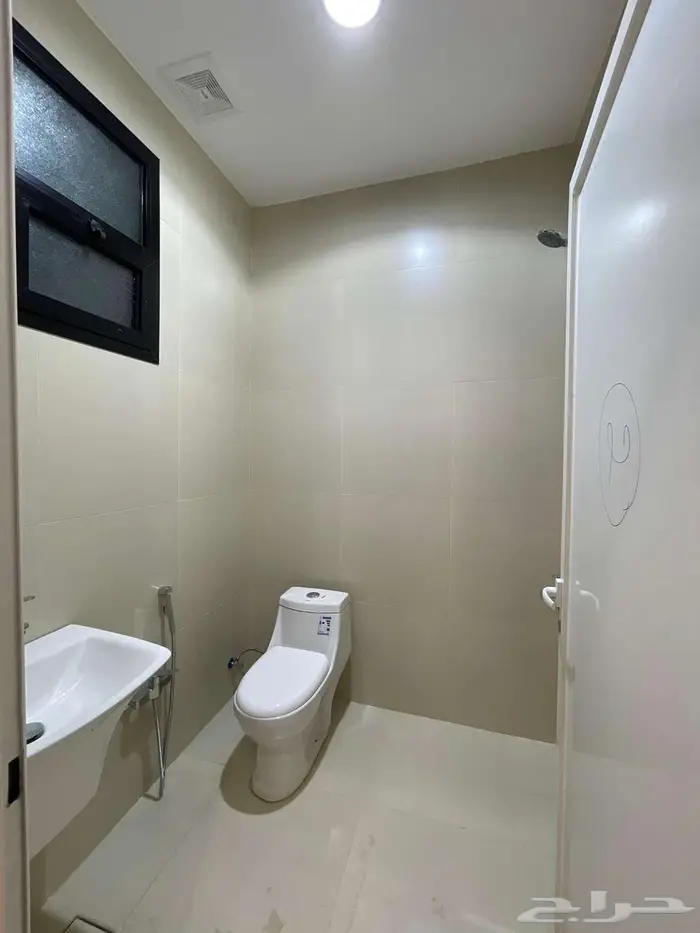 للبيع وحدات سكنية بعنيزة حي الشفاء 689 15