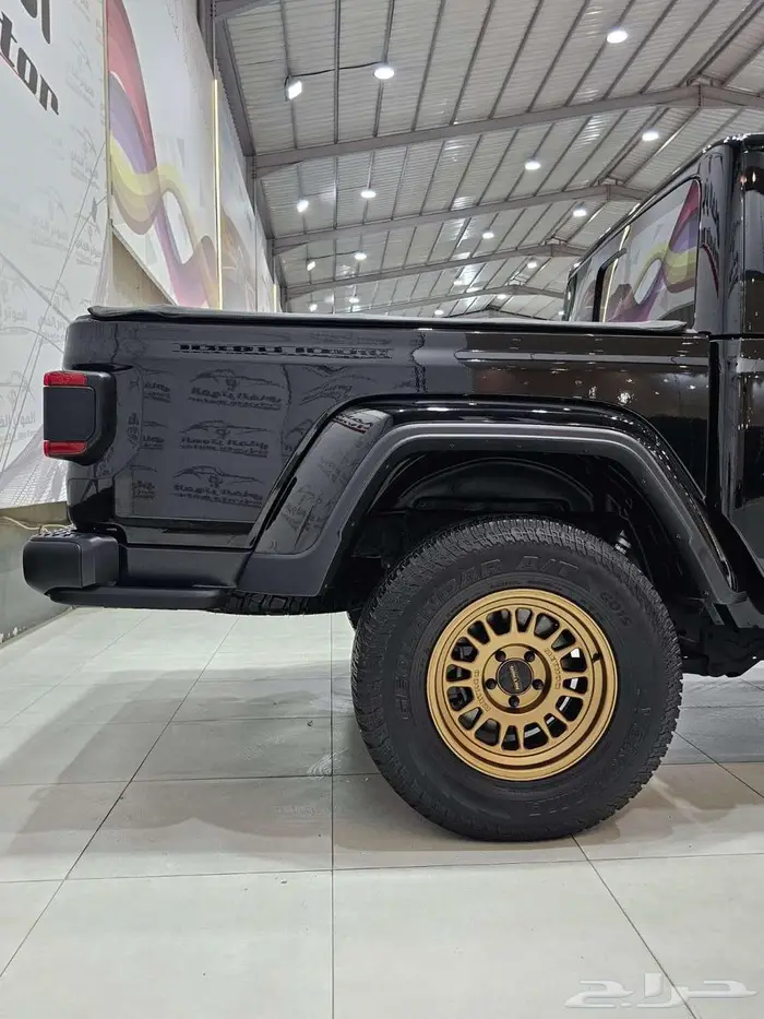 جيب جلاديتور روبيكون 2022 8