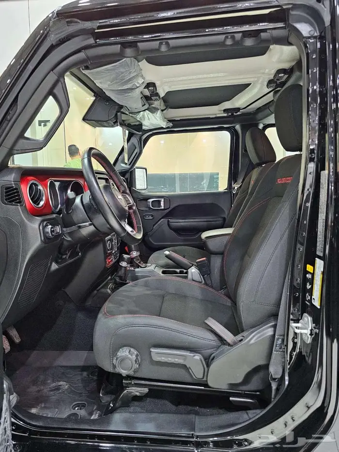 جيب جلاديتور روبيكون 2022 12