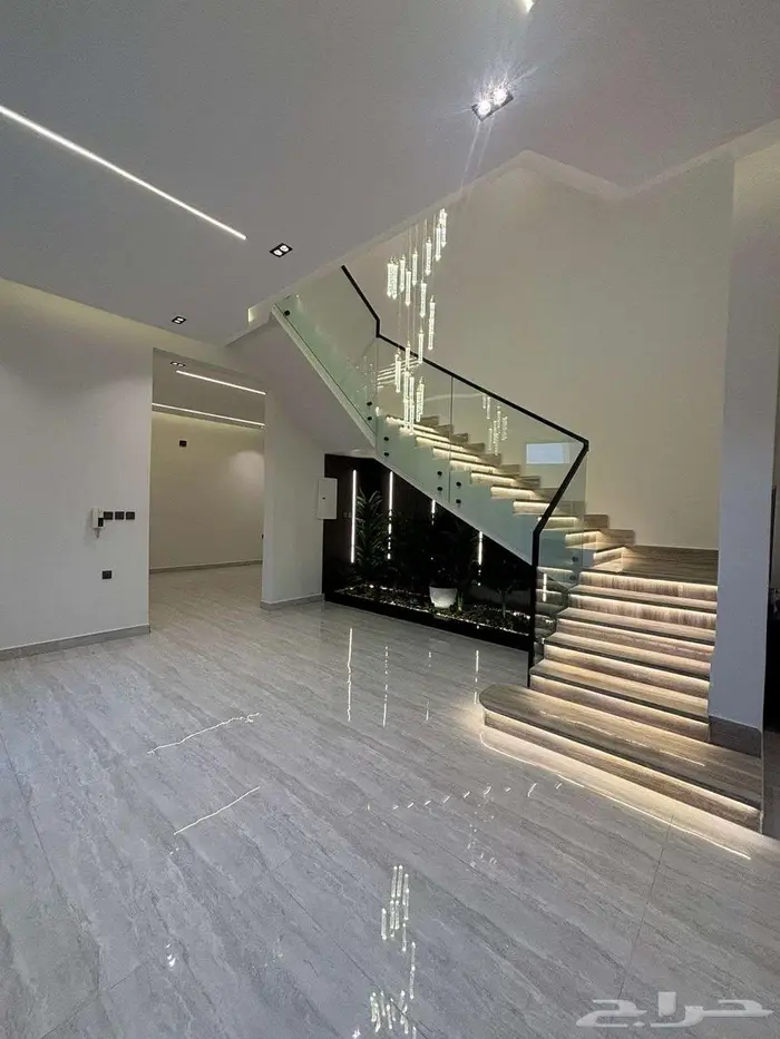 فلل وتاون هاوس وادور للبيع 4