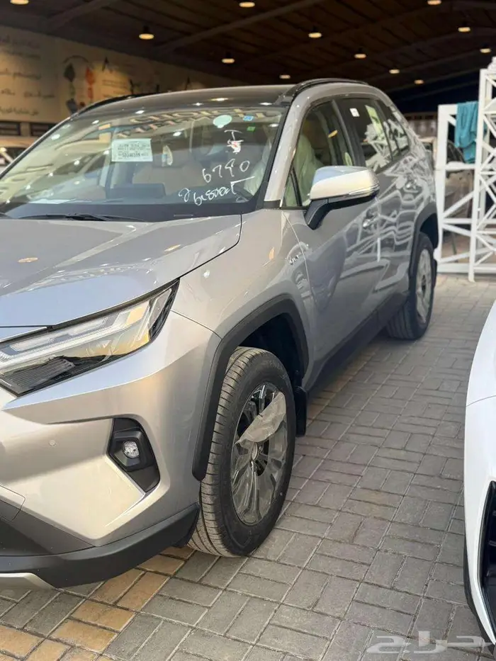 تويوتا راف فور LTD2025 هايبرد 1