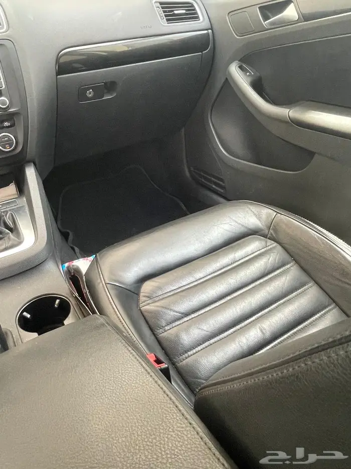 للبيع فولكس واجن جيتا 2014 نظيفة جدا 8