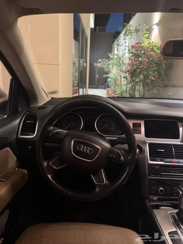 Audi Q7 2014 نظيف استعمال شخصي 3
