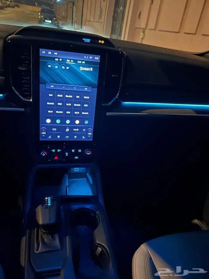 للبيع ايفريست فورد 2025 فل كامل لمتد بحالة الوكالة 12