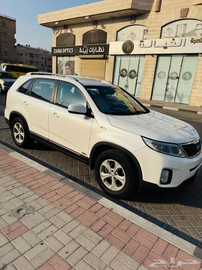 كيا سورنتو 2015 45