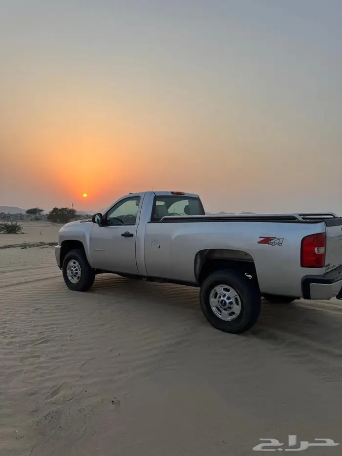 سلفرادو 2014HD2500 0