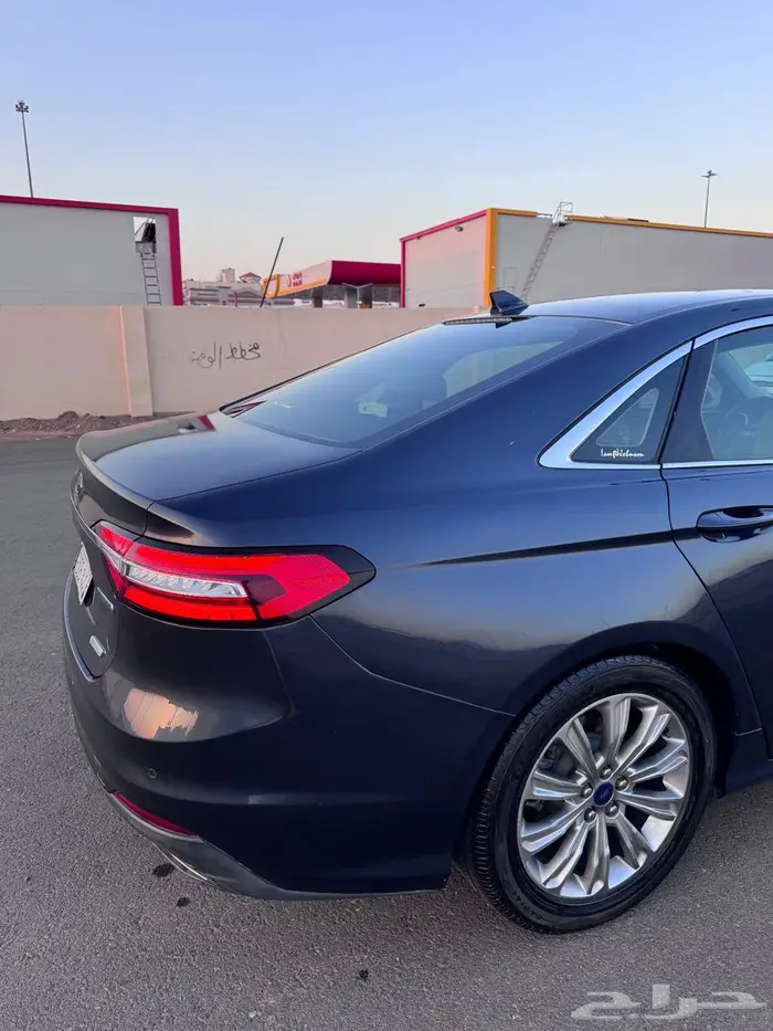 فورد تورس 2021 امبيانتي للبيع 10