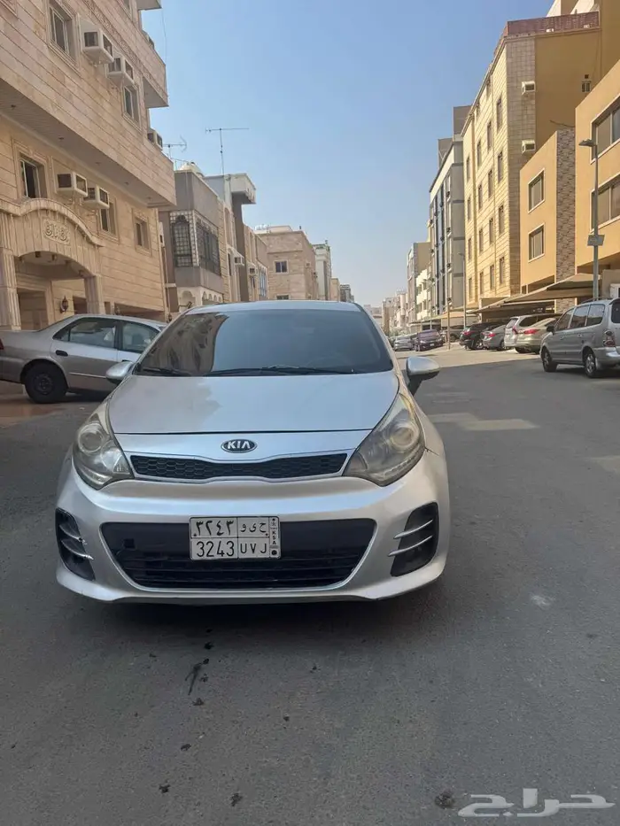 Kia Rio Hatchback 2016 1