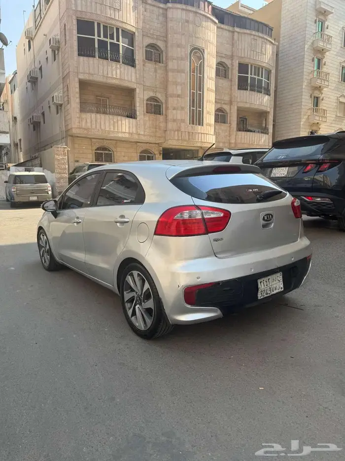 Kia Rio Hatchback 2016 6