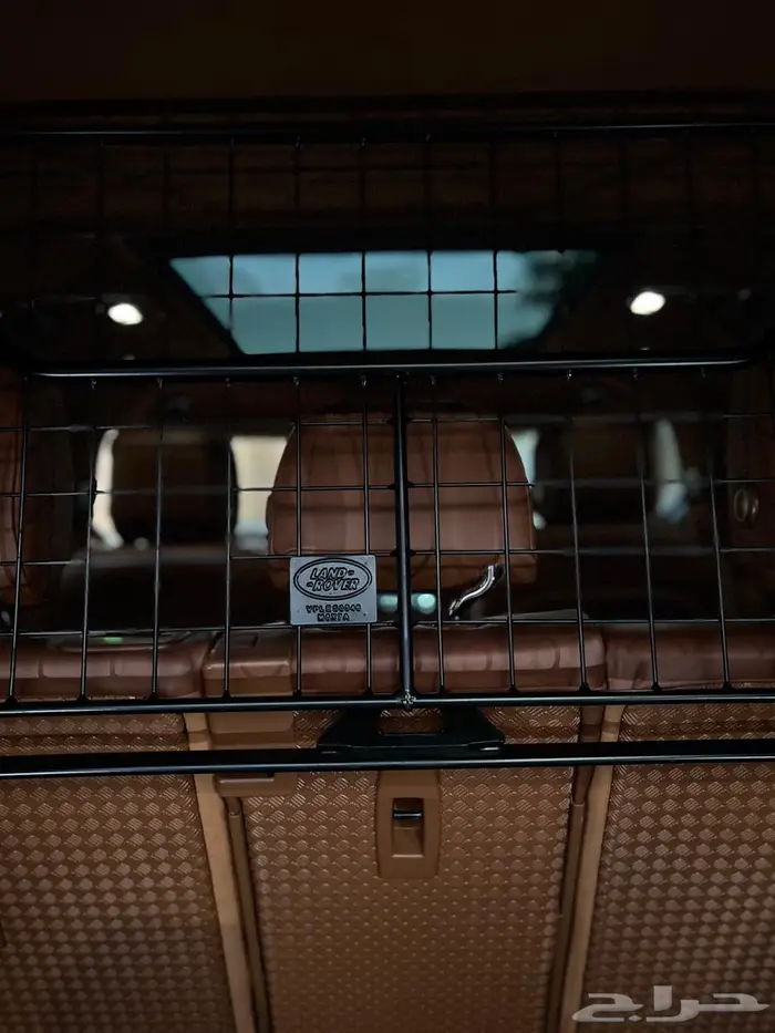 ديفندر 2023 ماشي 40 18