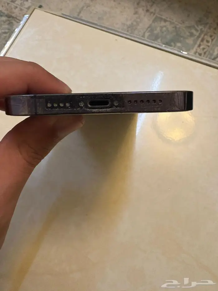 ايفون 14 برو ماكس نظيف 3