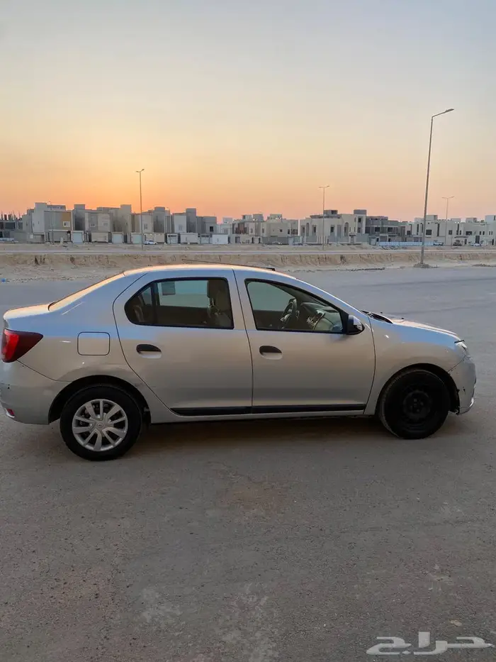 رينو سمبول 4