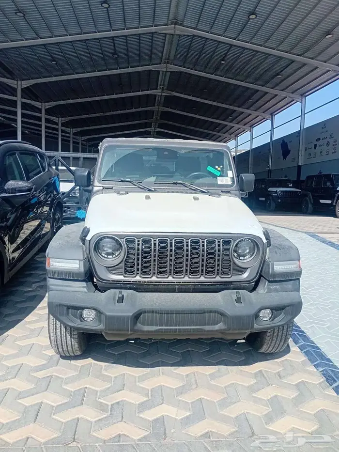 جيب رانجلر سبورت 2025 وكيل سعودي عروض نهاية العام شركة سفنز 6