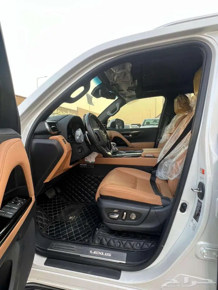 لكزس LX600نوع BBموديل 2024- معرض خلف للسيارات 11