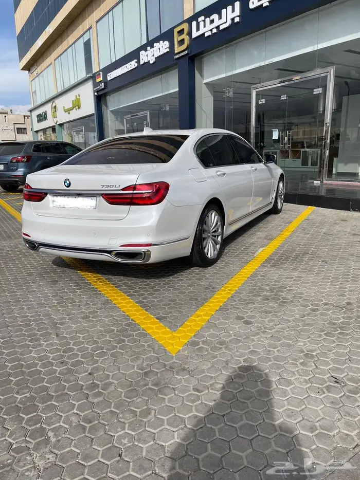 بي أم دبليو 2017 Li730 4