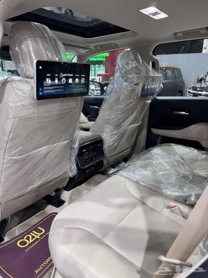 تويوتا لاند كروزر GX.R موديل 2025 6